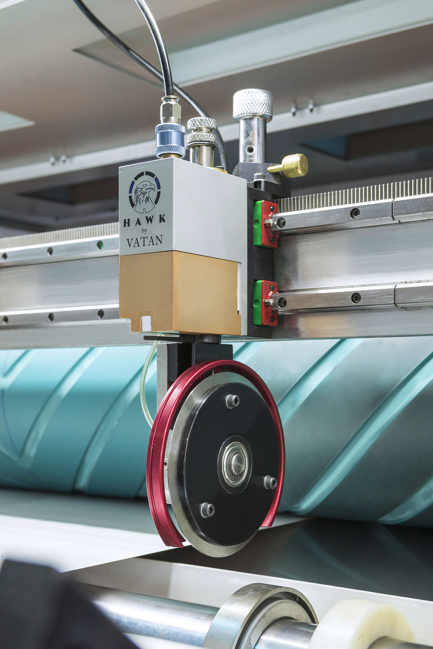 Vatan Makina | Karton ve Kağıt Ebatlama Makinası
